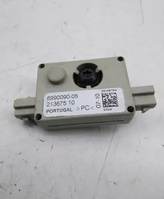 BMW 3 E90 E91 Aerial antenna amplifier 699009005