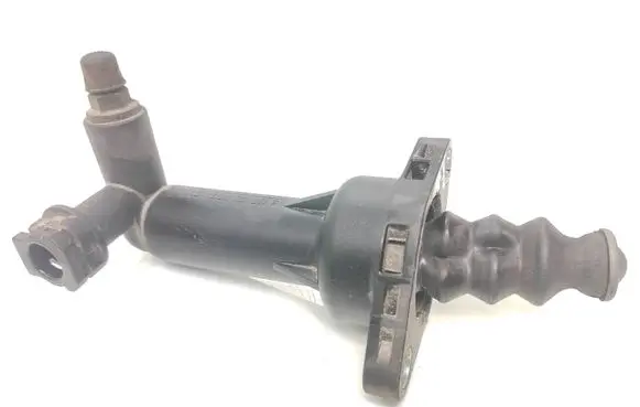 Volkswagen PASSAT B6 Clutch master cylinder 6Q0721261F