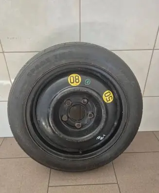 Hyundai i30 R15 spare wheel 529101H900