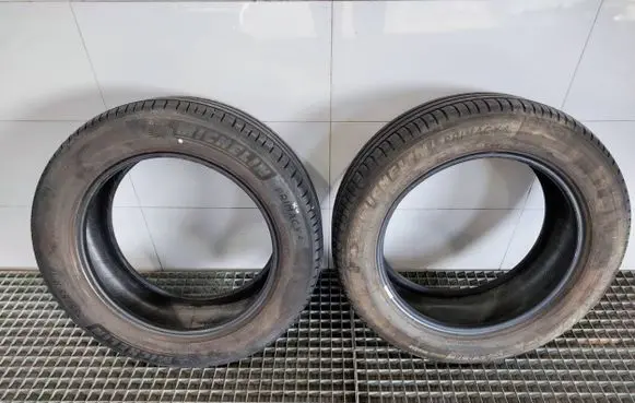Volvo XC40 R18 summer tire 