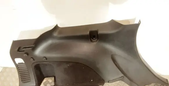 Trunk/boot lower side trim panel