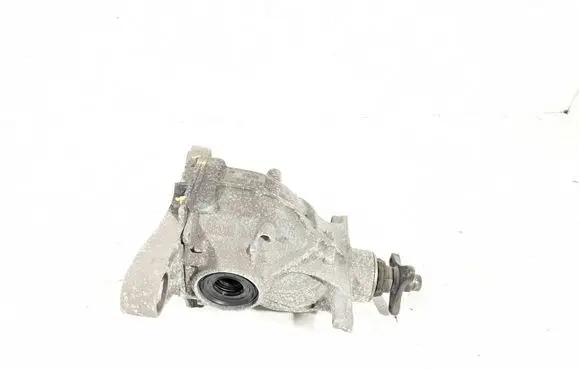 BMW 5 G30 G31 G38 Rear differential 8638075