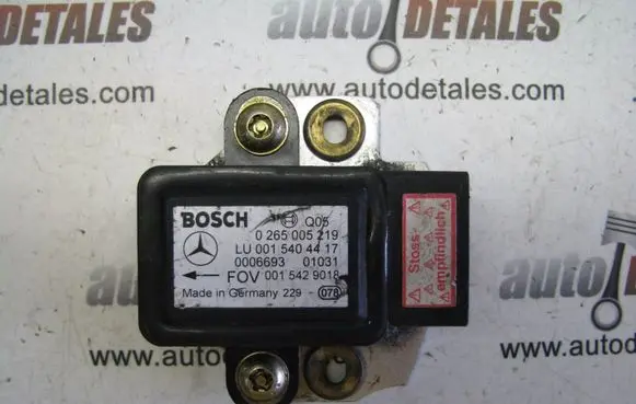 Mercedes-Benz A W168 ESP acceleration yaw rate sensor A0015404417