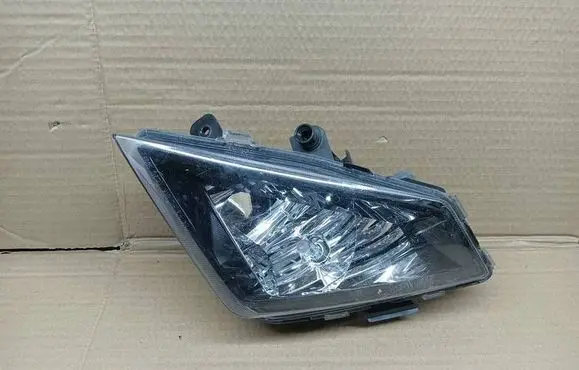 Seat Ibiza IV (6J,6P) Front fog light 6F0941702A