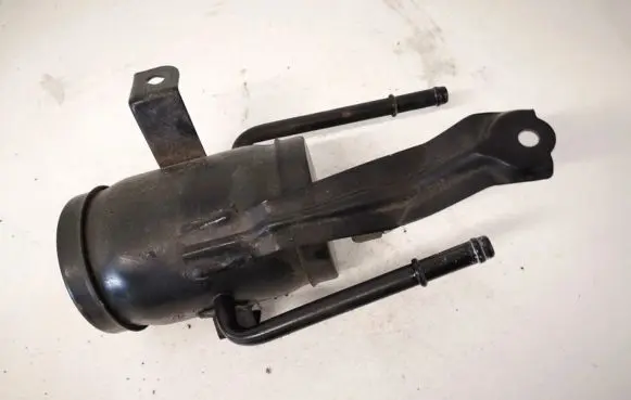 Toyota Avensis T220 Fuel filter 