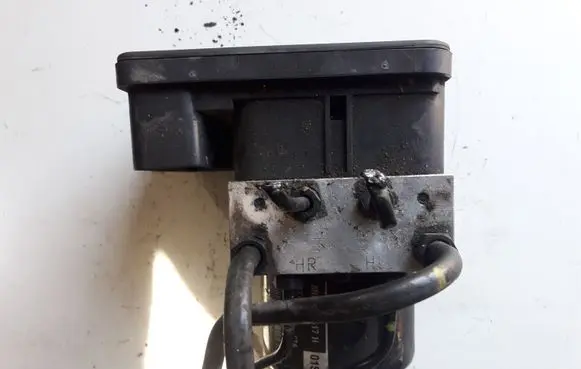 Audi TT Mk1 ABS Pump 8N0907379J