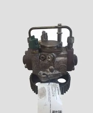 Opel Astra J Fuel injection high pressure pump 55581884 HU2940001011