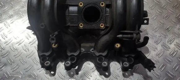 Volkswagen Golf III Intake manifold 1285100607