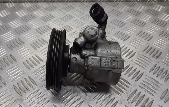 Fiat Fiorino Power steering pump 76057304