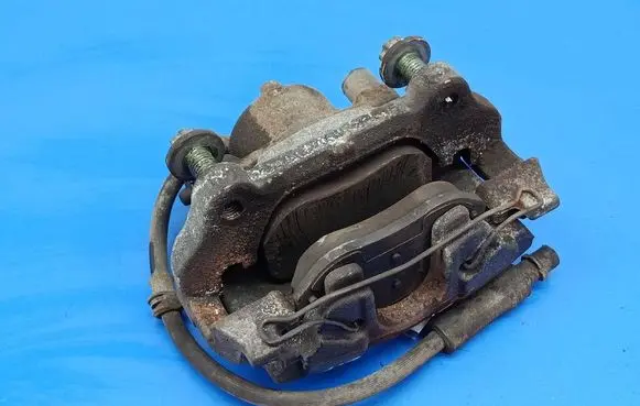 Cadillac BLS Front brake caliper