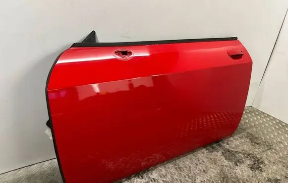 Dodge Challenger Door (2 Door Coupe) 68660713AA