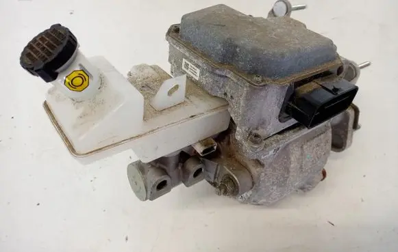 Nissan Leaf II (ZE1) Brake booster EAC1035-03A