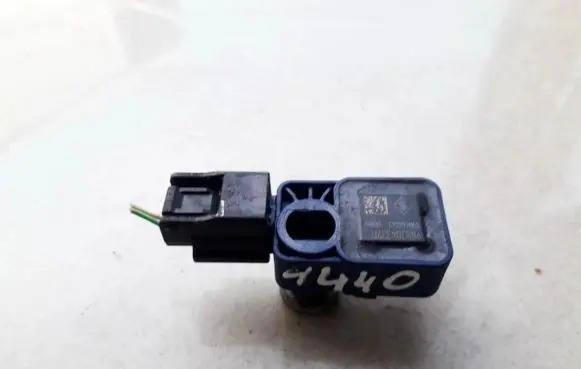 Dacia Sandero Airbag deployment crash/impact sensor 988304337R