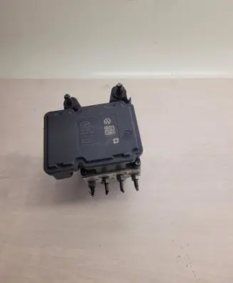 Volkswagen Golf VI ABS Pump 1K0614517BE 10021202214