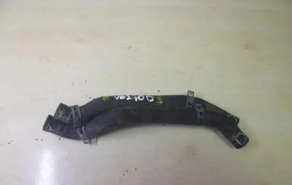 Volkswagen Polo V 6R Engine coolant pipe/hose 6R0121157 VD2700