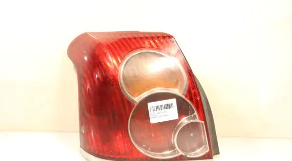 Toyota Avensis T250 Rear/tail lights 35-112