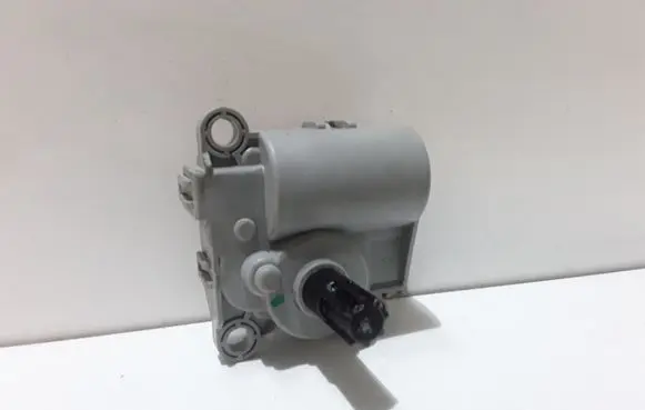 Hyundai Tucson LM Heater blower fan relay D267NFFAA01