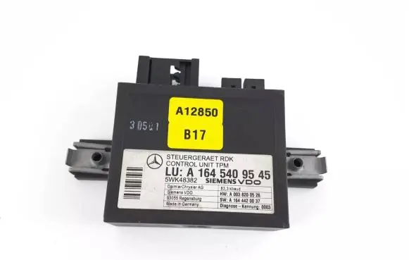 Mercedes-Benz E W211 Tire pressure control unit A1645409545 A0038200526 A1644420037