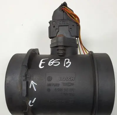 BMW 7 E65 E66 Mass air flow meter 7501554