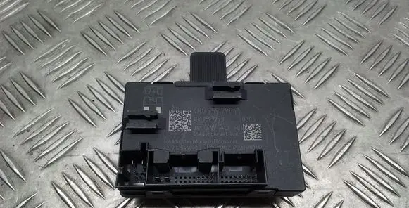 Door central lock control unit/module