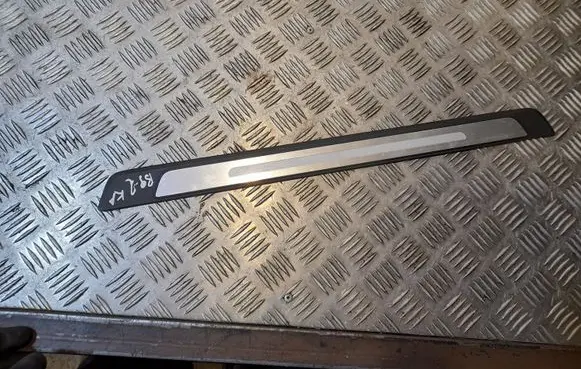 Audi A4 S4 B9 Front sill trim cover 8W0853373