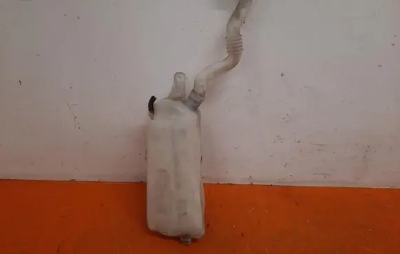 Renault Modus Windshield washer fluid reservoir/tank 7701058023
