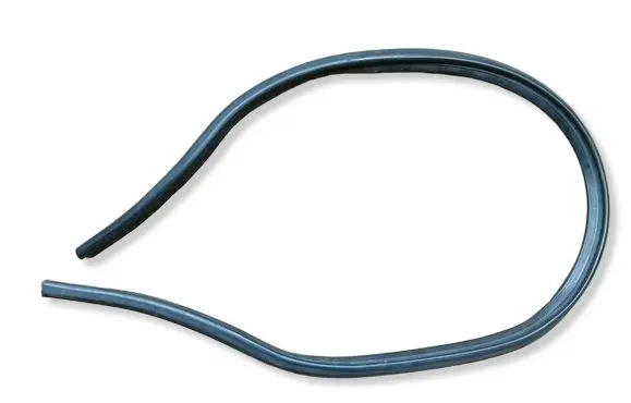 Volkswagen PASSAT B7 Engine compartment rubber 