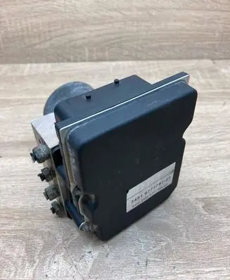 BMW 6 E63 E64 ABS Pump 6777797 0265236020