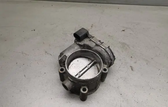 Audi A6 S6 C6 4F Throttle valve 078133062C