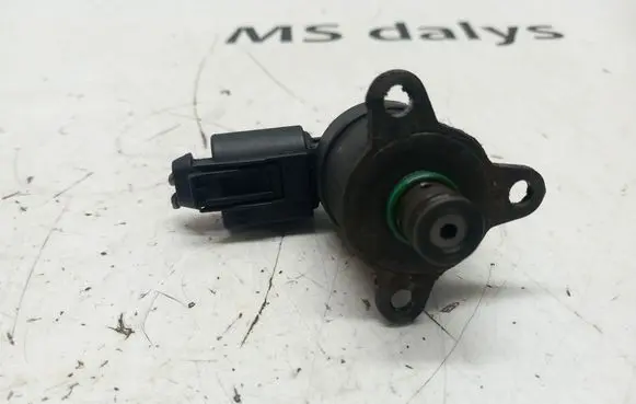 Mercedes-Benz E W211 Fuel pressure sensor A6460740084 6460740084