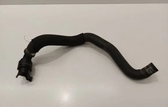 Audi A4 S4 B7 8E 8H Engine coolant pipe/hose 8E1819350AA