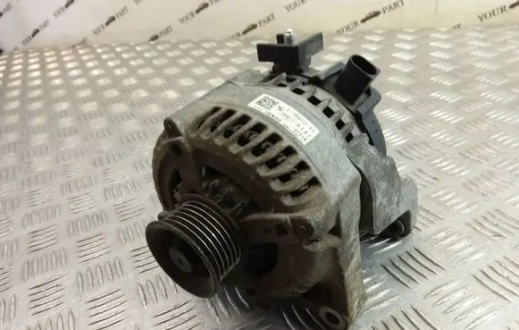 BMW X1 F48 F49 Generator/alternator 1042118181 7640131