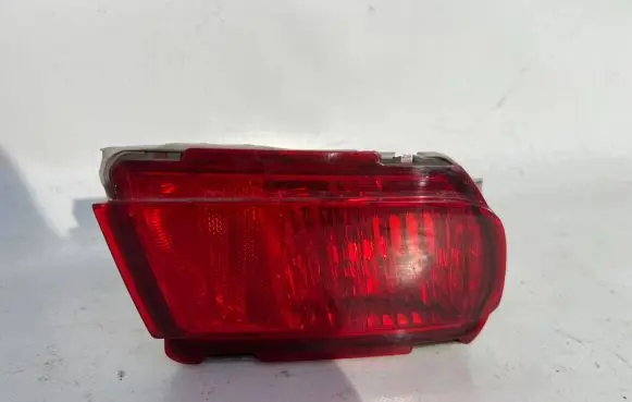 Toyota Land Cruiser (J150) Rear fog light P8163
