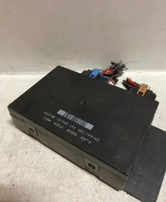 Volkswagen PASSAT B5.5 Comfort/convenience module 1J0959799AH 5DK00795451