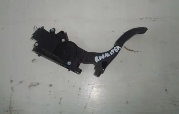Skoda Roomster (5J) Accelerator throttle pedal 6q1721503f