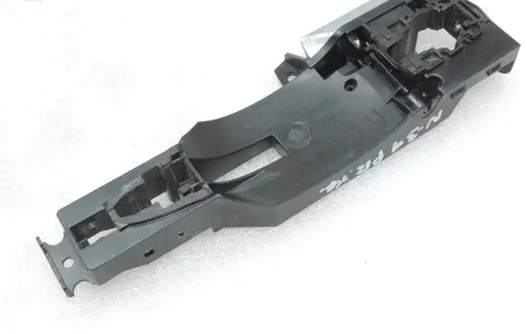 Nissan Qashqai Rear door exterior handle/bracket