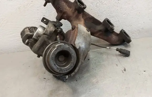 Volkswagen Golf V Turbo 03625310 GT1646V 7652616