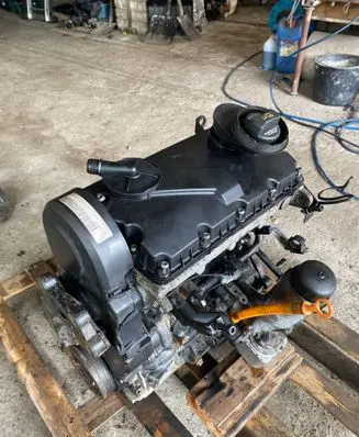 Volkswagen Sharan Engine ANU042882 ANU 042882