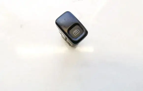 Mazda 323 F Windscreen/window heater switch