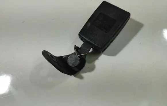 Volkswagen PASSAT CC Rear seatbelt buckle 3C8857740DQVZ
