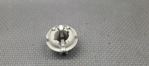 Mercedes-Benz E W210 Headlight/headlamp bulb 