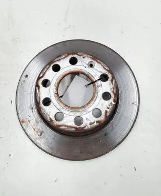 Volkswagen Golf VI Rear brake disc