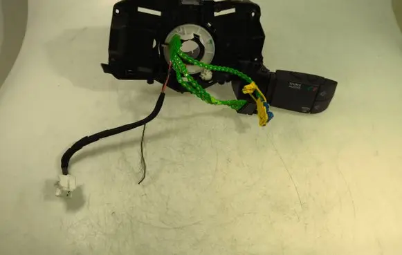 Wiper turn signal indicator stalk/switch