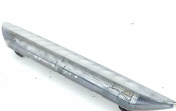 Citroen C-Crosser Third/center stoplight P5631