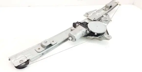 Suzuki Grand Vitara II Front door window regulator with motor 2621003520 8343065J00