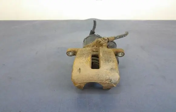 Volkswagen Tiguan Rear brake caliper 