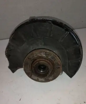Volkswagen PASSAT B6 Front wheel hub