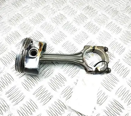 Volkswagen Polo V 6R Piston 03E107103G