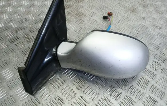 Citroen C5 Front door electric wing mirror 