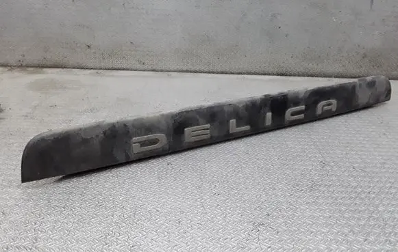Mitsubishi Delica Tailgate trim MB944378